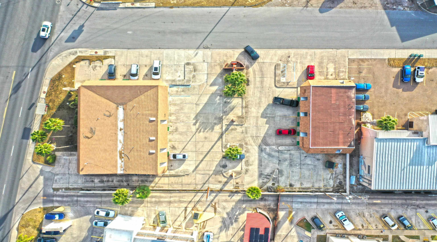 6202 McPherson Rd, Laredo, Texas 78041, 1 Room Rooms,1 BathroomBathrooms,Commercial retail/office,For Rent,6202 McPherson Rd,20262084