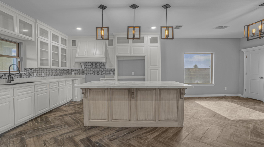 3801 Yvonne Ramirez Ct., Laredo, Texas 78046, 4 Bedrooms Bedrooms, 8 Rooms Rooms,2 BathroomsBathrooms,Residential,For Sale,3801 Yvonne Ramirez Ct.,20262083