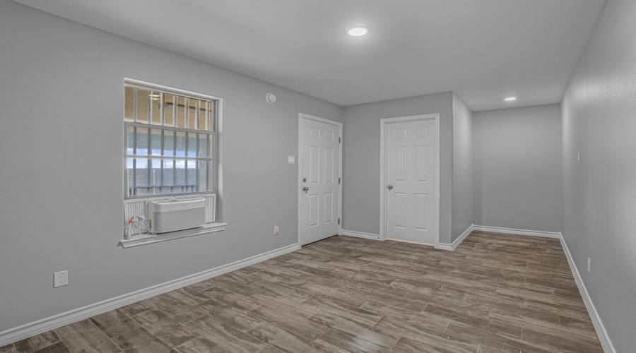 3801 Yvonne Ramirez Ct., Laredo, Texas 78046, 4 Bedrooms Bedrooms, 8 Rooms Rooms,2 BathroomsBathrooms,Residential,For Sale,3801 Yvonne Ramirez Ct.,20262083