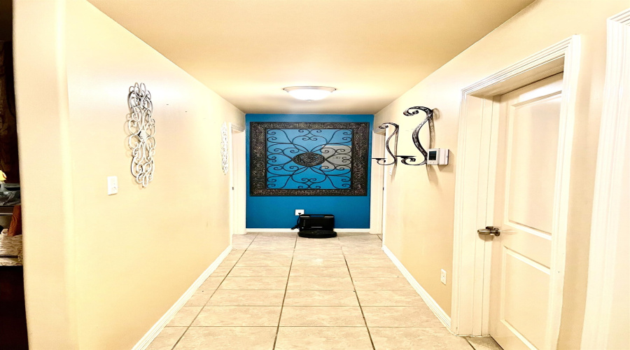 1515 Cozumel Dr, Laredo, Texas 78046, 4 Bedrooms Bedrooms, 5 Rooms Rooms,2 BathroomsBathrooms,Residential,For Sale,1515 Cozumel Dr,20262087