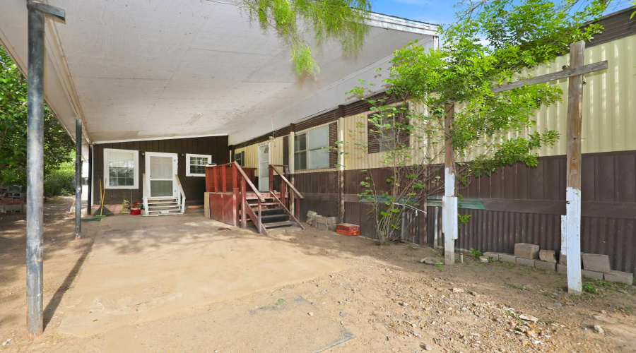 2811 Lee Ave, Laredo, Texas 78040, 1 Bedroom Bedrooms, 2 Rooms Rooms,1 BathroomBathrooms,Residential,For Sale,2811 Lee Ave,20262089