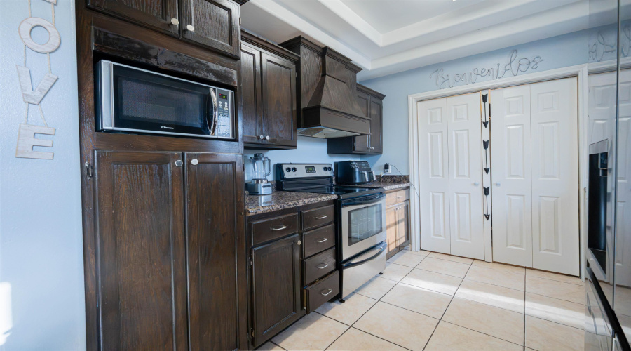 201 Abigail Dominguez, Laredo, Texas 78043, 3 Bedrooms Bedrooms, 5 Rooms Rooms,2 BathroomsBathrooms,Residential,For Sale,201 Abigail Dominguez,20262090