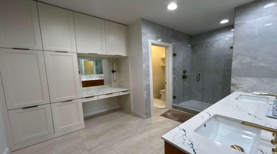 2110 Bermuda Dr, Laredo, Texas 78045, 3 Bedrooms Bedrooms, 8 Rooms Rooms,4 BathroomsBathrooms,Residential,For Sale,2110 Bermuda Dr,20262091