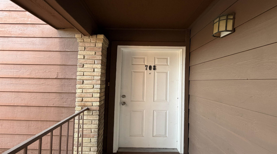 1752 Tiara Trl, Laredo, Texas 78045, 3 Bedrooms Bedrooms, 6 Rooms Rooms,2 BathroomsBathrooms,Residential,For Sale,1752 Tiara Trl,20262095