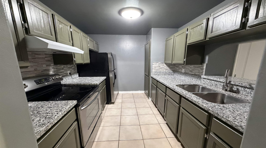 1752 Tiara Trl, Laredo, Texas 78045, 3 Bedrooms Bedrooms, 6 Rooms Rooms,2 BathroomsBathrooms,Residential,For Sale,1752 Tiara Trl,20262095