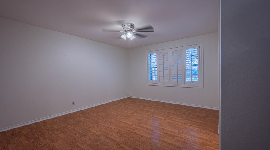 226 Sunset Lp, Laredo, Texas 78046, 3 Bedrooms Bedrooms, 6 Rooms Rooms,3 BathroomsBathrooms,Residential,For Rent,226 Sunset Lp,20262097