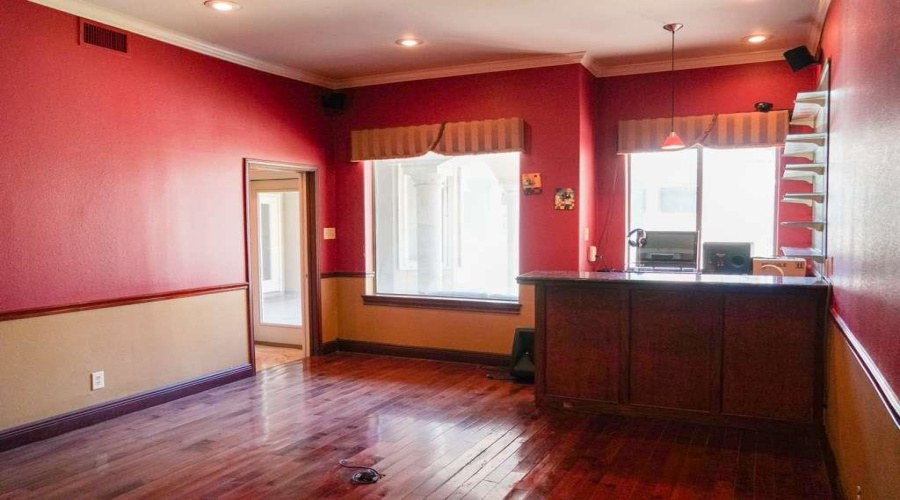 331 St Julien Dr, LAREDO, Texas 78041, 4 Bedrooms Bedrooms, 10 Rooms Rooms,4 BathroomsBathrooms,Residential,For Sale,331 St Julien Dr,20262098