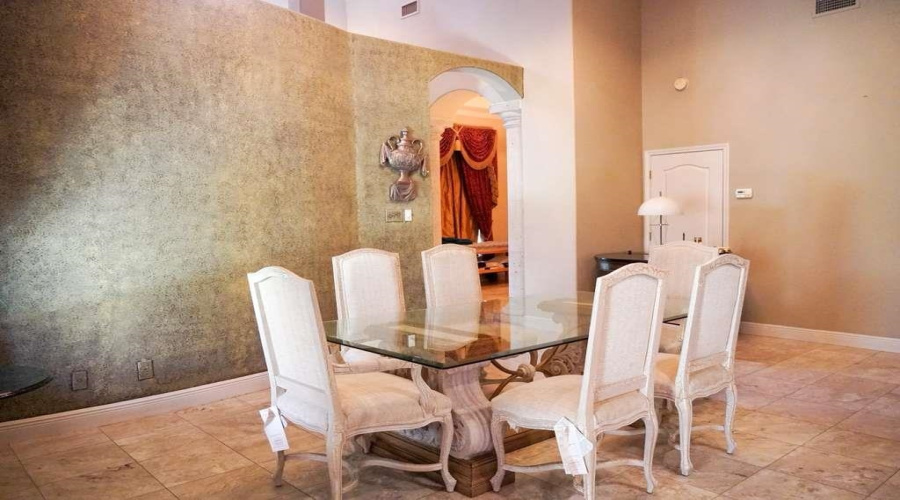 331 St Julien Dr, LAREDO, Texas 78041, 4 Bedrooms Bedrooms, 10 Rooms Rooms,4 BathroomsBathrooms,Residential,For Sale,331 St Julien Dr,20262098