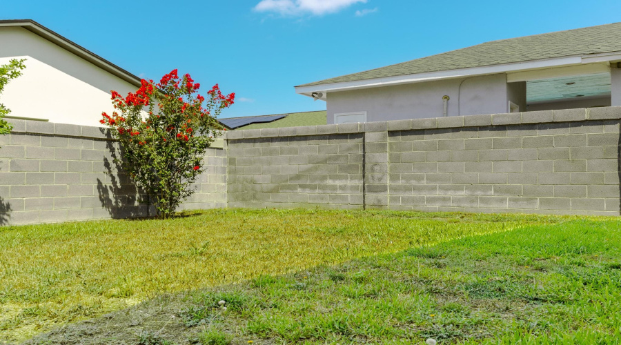 7404 Thomas Harris Dr, LAREDO, Texas 78041, 3 Bedrooms Bedrooms, 6 Rooms Rooms,2 BathroomsBathrooms,Residential,For Rent,7404 Thomas Harris Dr,20262096