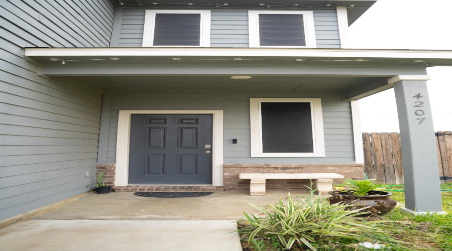 4207 Lorisa, Laredo, Texas 78046, 5 Bedrooms Bedrooms, 7 Rooms Rooms,2 BathroomsBathrooms,Residential,For Rent,4207 Lorisa,20262104