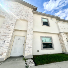 7615 Laguna Del Mar Ct, Laredo, Texas 78045, 2 Bedrooms Bedrooms, 5 Rooms Rooms,2 BathroomsBathrooms,Residential,For Rent,7615 Laguna Del Mar Ct,20262106