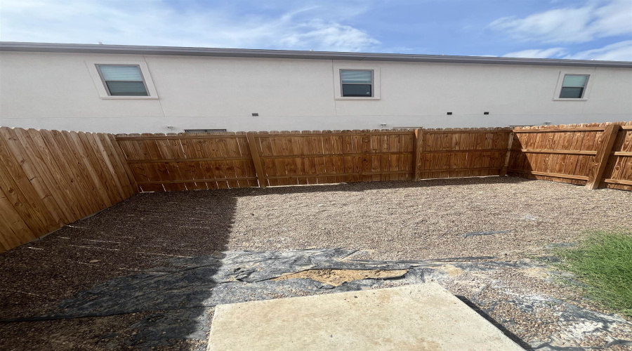 7615 Laguna Del Mar Ct, Laredo, Texas 78045, 2 Bedrooms Bedrooms, 5 Rooms Rooms,2 BathroomsBathrooms,Residential,For Rent,7615 Laguna Del Mar Ct,20262106