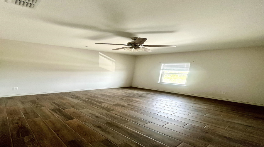 7615 Laguna Del Mar Ct, Laredo, Texas 78045, 2 Bedrooms Bedrooms, 5 Rooms Rooms,2 BathroomsBathrooms,Residential,For Rent,7615 Laguna Del Mar Ct,20262106