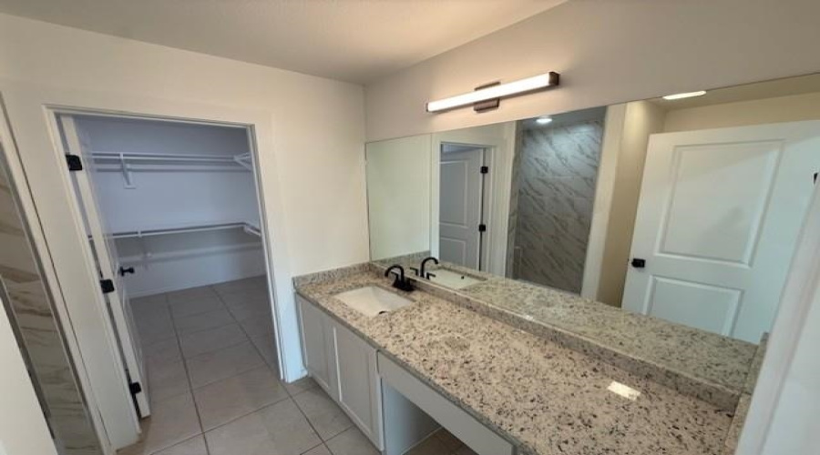 3510 Pascual De Leon Rd, Laredo, Texas 78046-0000, 3 Bedrooms Bedrooms, 5 Rooms Rooms,2 BathroomsBathrooms,Residential,For Rent,3510 Pascual De Leon Rd,20262109