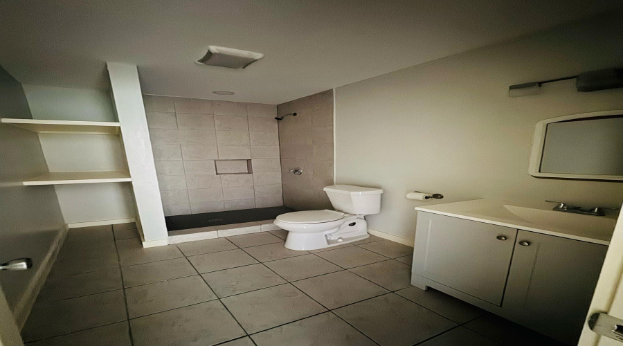 1317 Santa Maria Ave, Laredo, Texas 78040, 2 Bedrooms Bedrooms, 4 Rooms Rooms,1 BathroomBathrooms,Residential,For Rent,1317 Santa Maria Ave,20262111