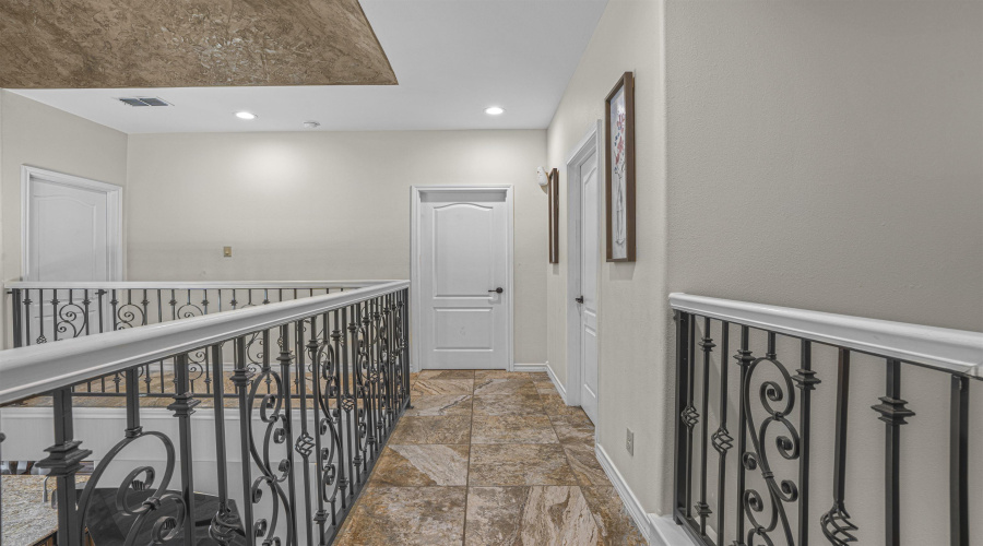 6310 Aloe Vera Dr, LAREDO, Texas 78043-6525, 4 Bedrooms Bedrooms, 8 Rooms Rooms,3 BathroomsBathrooms,Residential,For Sale,6310 Aloe Vera Dr,20262113