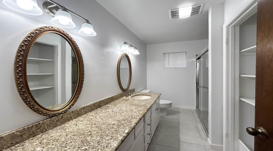 412 Longshadow Rd, Laredo, Texas 78041, 4 Bedrooms Bedrooms, 7 Rooms Rooms,3 BathroomsBathrooms,Residential,For Rent,412 Longshadow Rd,20262116