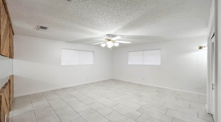412 Longshadow Rd, Laredo, Texas 78041, 4 Bedrooms Bedrooms, 7 Rooms Rooms,3 BathroomsBathrooms,Residential,For Rent,412 Longshadow Rd,20262116
