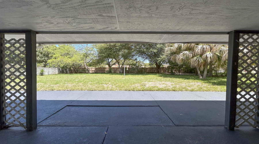 412 Longshadow Rd, Laredo, Texas 78041, 4 Bedrooms Bedrooms, 7 Rooms Rooms,3 BathroomsBathrooms,Residential,For Rent,412 Longshadow Rd,20262116