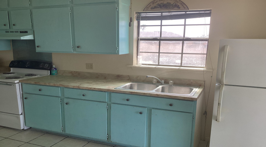 3202 Reynolds St, Laredo, Texas 78043, ,Multi-family,For Rent,3202 Reynolds St,20262122