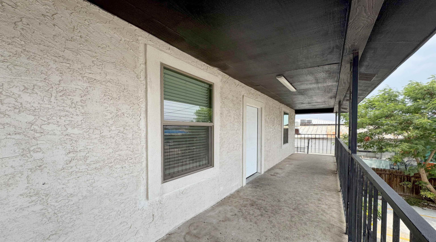 520 E Travis St, Laredo, Texas 78040, 2 Bedrooms Bedrooms, 3 Rooms Rooms,1 BathroomBathrooms,Residential,For Rent,520 E Travis St,20262127