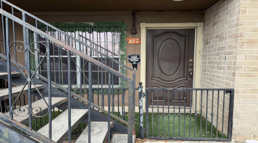 4902 Marcella Ave, Laredo, Texas 78041, 2 Bedrooms Bedrooms, 4 Rooms Rooms,1 BathroomBathrooms,Residential,For Sale,4902 Marcella Ave,20262129