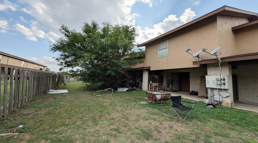 8710 McPherson Rd, Laredo, Texas 78045, 2 Bedrooms Bedrooms, 2 Rooms Rooms,2 BathroomsBathrooms,Residential,For Sale,8710 McPherson Rd,20262130