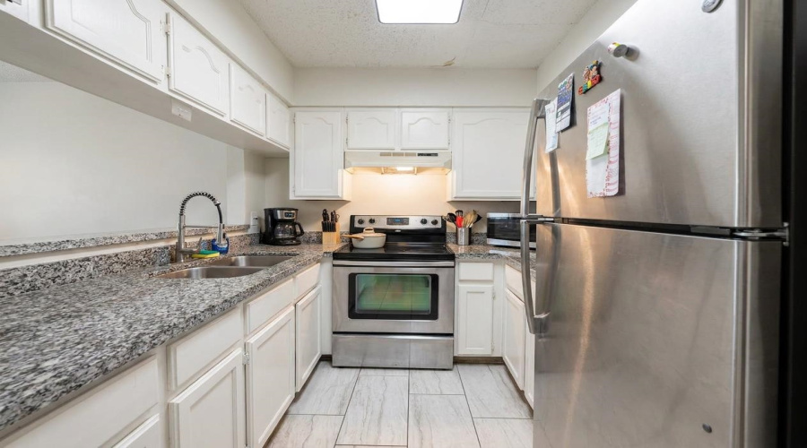 8710 McPherson Rd, Laredo, Texas 78045, 2 Bedrooms Bedrooms, 2 Rooms Rooms,2 BathroomsBathrooms,Residential,For Sale,8710 McPherson Rd,20262130