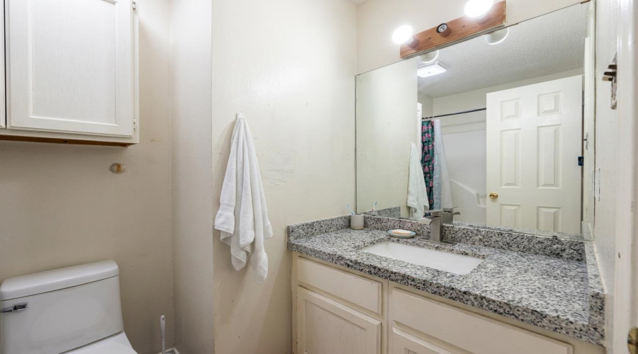 8710 McPherson Rd, Laredo, Texas 78045, 2 Bedrooms Bedrooms, 2 Rooms Rooms,2 BathroomsBathrooms,Residential,For Sale,8710 McPherson Rd,20262130
