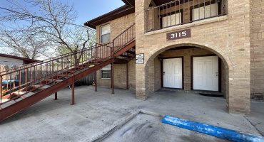 3115 Guerrero St, Laredo, Texas 78043, 2 Bedrooms Bedrooms, 3 Rooms Rooms,2 BathroomsBathrooms,Residential,For Rent,3115 Guerrero St,20261358