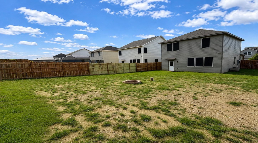 4207 Helena Dr., Laredo, Texas 78046, 4 Bedrooms Bedrooms, 5 Rooms Rooms,2 BathroomsBathrooms,Residential,For Sale,4207 Helena Dr.,20262132