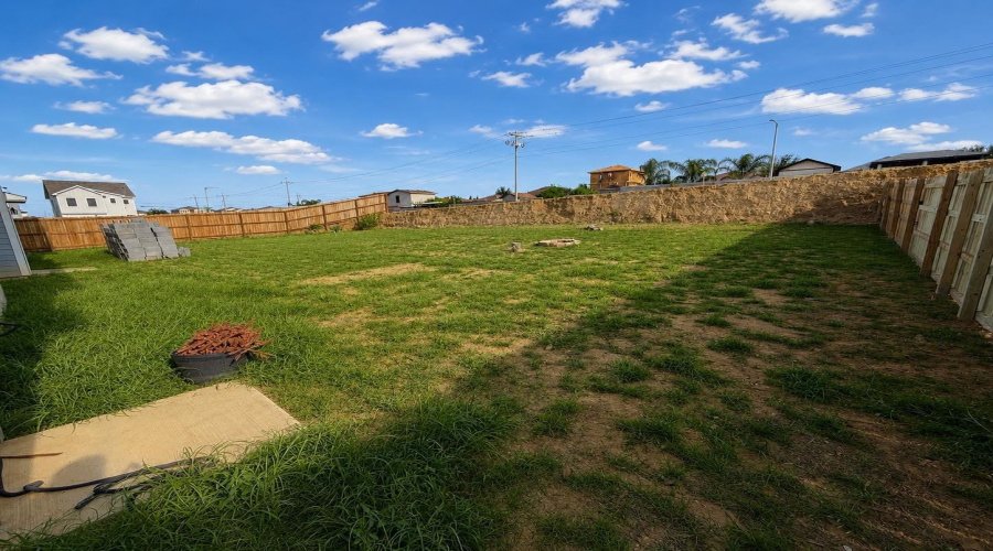 4207 Helena Dr., Laredo, Texas 78046, 4 Bedrooms Bedrooms, 5 Rooms Rooms,2 BathroomsBathrooms,Residential,For Sale,4207 Helena Dr.,20262132