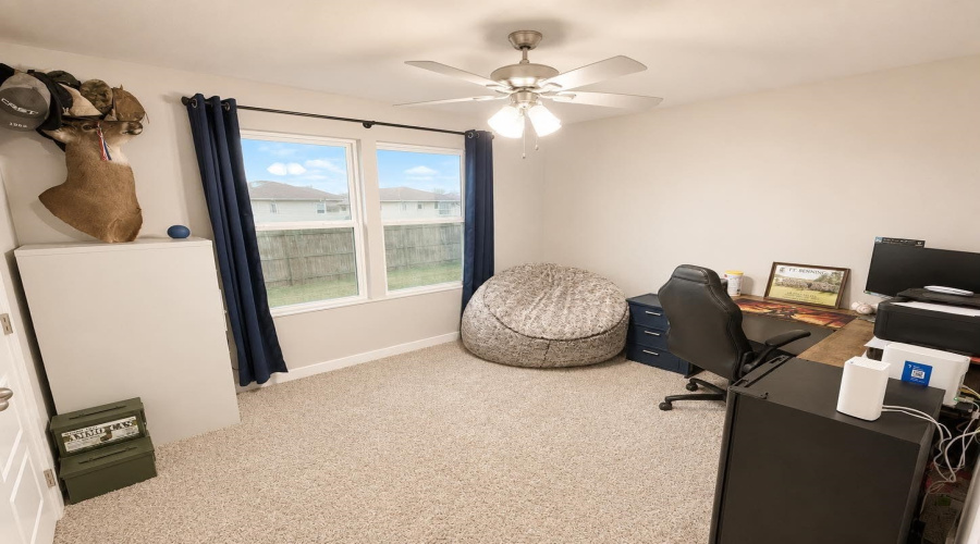4207 Helena Dr., Laredo, Texas 78046, 4 Bedrooms Bedrooms, 5 Rooms Rooms,2 BathroomsBathrooms,Residential,For Sale,4207 Helena Dr.,20262132