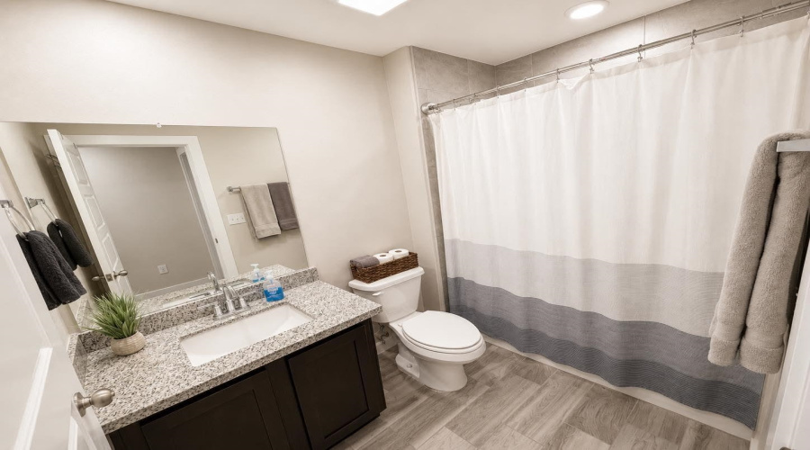 4207 Helena Dr., Laredo, Texas 78046, 4 Bedrooms Bedrooms, 5 Rooms Rooms,2 BathroomsBathrooms,Residential,For Sale,4207 Helena Dr.,20262132