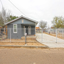 2004 Garza St, Laredo, Texas 78040, 3 Bedrooms Bedrooms, 5 Rooms Rooms,1 BathroomBathrooms,Residential,For Rent,2004 Garza St,20262133