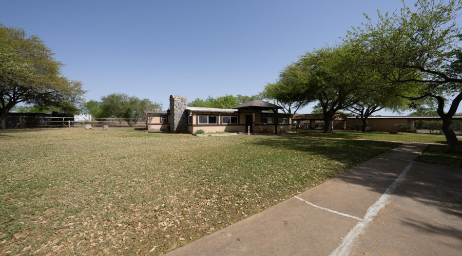 156 Well Ln, Laredo, Texas 78045, ,Land,For Sale,156 Well Ln,20262139