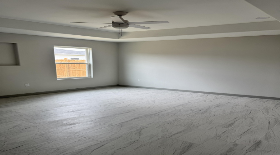 1432 El Caporal Dr., Laredo, Texas 78043, 3 Bedrooms Bedrooms, 5 Rooms Rooms,2 BathroomsBathrooms,Residential,For Rent,1432 El Caporal Dr.,20262140