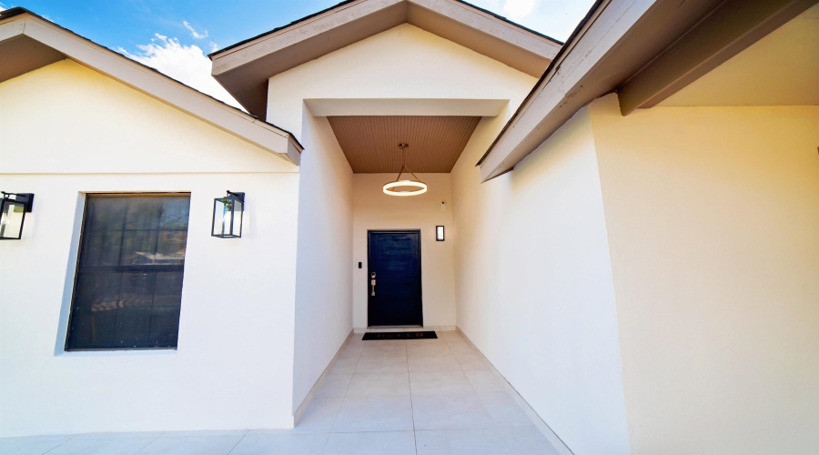 8707 Puerto Vallarta, Laredo, Texas 78045, 3 Bedrooms Bedrooms, 7 Rooms Rooms,2 BathroomsBathrooms,Residential,For Sale,8707 Puerto Vallarta,20262141