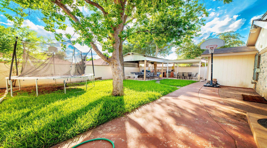 8707 Puerto Vallarta, Laredo, Texas 78045, 3 Bedrooms Bedrooms, 7 Rooms Rooms,2 BathroomsBathrooms,Residential,For Sale,8707 Puerto Vallarta,20262141