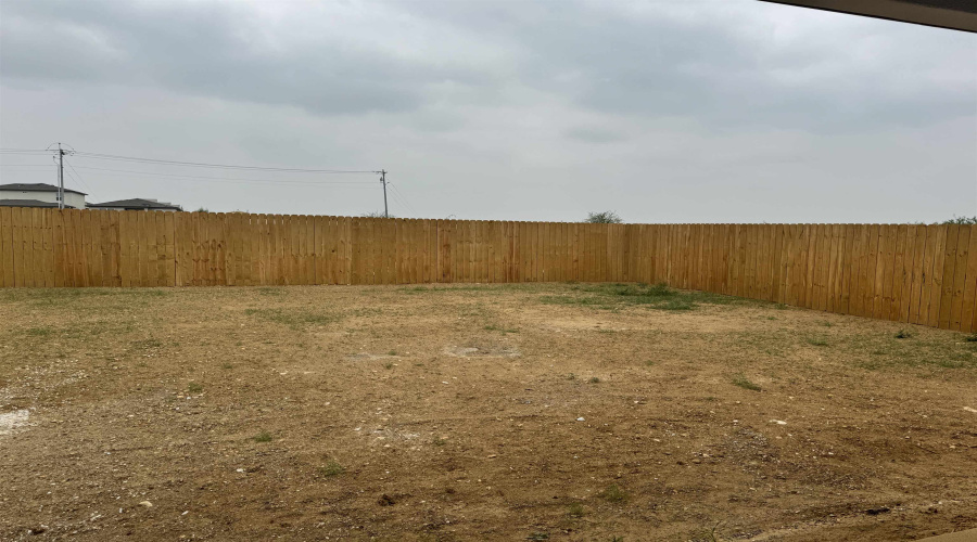 3919 Yoyis St., Laredo, Texas 78046, 3 Bedrooms Bedrooms, 5 Rooms Rooms,2 BathroomsBathrooms,Residential,For Rent,3919 Yoyis St.,20262142