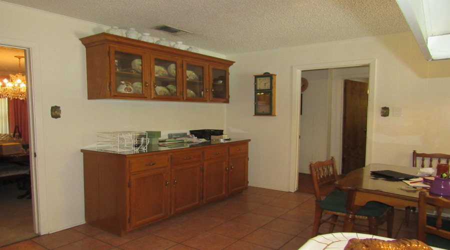 405 Longshadow Rd, Laredo, Texas 78041, 4 Bedrooms Bedrooms, 9 Rooms Rooms,3 BathroomsBathrooms,Residential,For Sale,405 Longshadow Rd,20262144