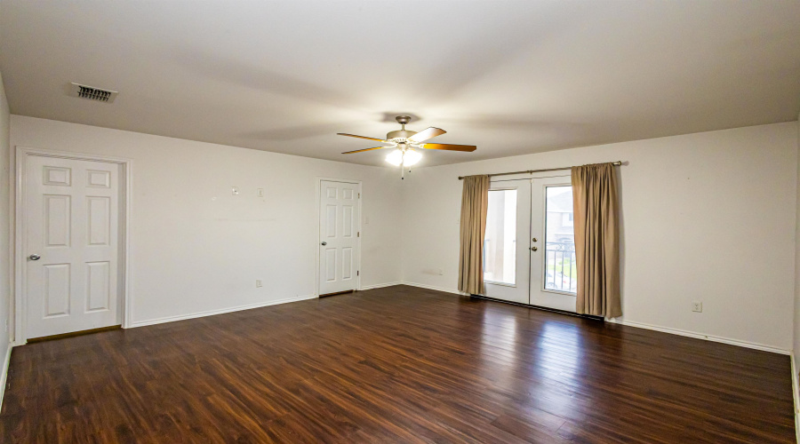 5520 Stallion Ln., LAREDO, Texas 78046, 4 Bedrooms Bedrooms, 5 Rooms Rooms,2 BathroomsBathrooms,Residential,For Rent,5520 Stallion Ln.,20262146