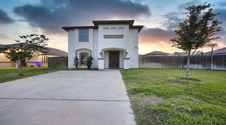 1510 Port Texas Dr., laredo, Texas 78045, 3 Bedrooms Bedrooms, 4 Rooms Rooms,2 BathroomsBathrooms,Residential,For Sale,1510 Port Texas Dr.,20262147