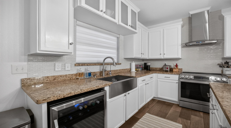 317 Kahlo Lp, Laredo, Texas 78045, 4 Bedrooms Bedrooms, 6 Rooms Rooms,2 BathroomsBathrooms,Residential,For Sale,317 Kahlo Lp,20262150
