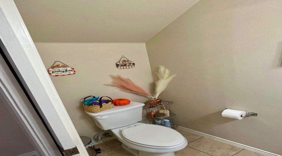 114 Niagara Dr., LAREDO, Texas 78045, 3 Bedrooms Bedrooms, 6 Rooms Rooms,2 BathroomsBathrooms,Residential,For Rent,114 Niagara Dr.,20262152