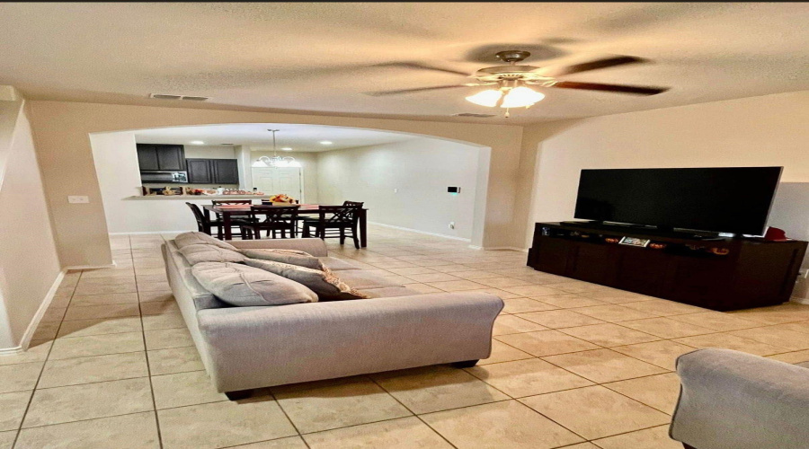 114 Niagara Dr., LAREDO, Texas 78045, 3 Bedrooms Bedrooms, 6 Rooms Rooms,2 BathroomsBathrooms,Residential,For Rent,114 Niagara Dr.,20262152