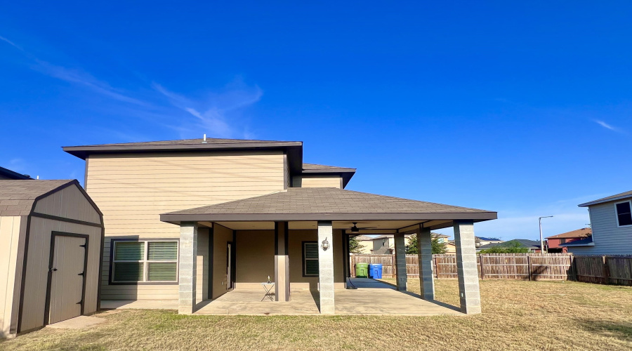 1601 Ann Harbor St, Laredo, Texas 77804-5, 4 Bedrooms Bedrooms, 7 Rooms Rooms,2 BathroomsBathrooms,Residential,For Sale,1601 Ann Harbor St,20262154