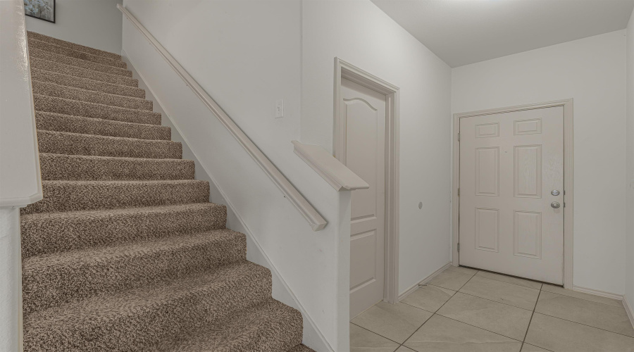 1601 Ann Harbor St, Laredo, Texas 77804-5, 4 Bedrooms Bedrooms, 7 Rooms Rooms,2 BathroomsBathrooms,Residential,For Sale,1601 Ann Harbor St,20262154