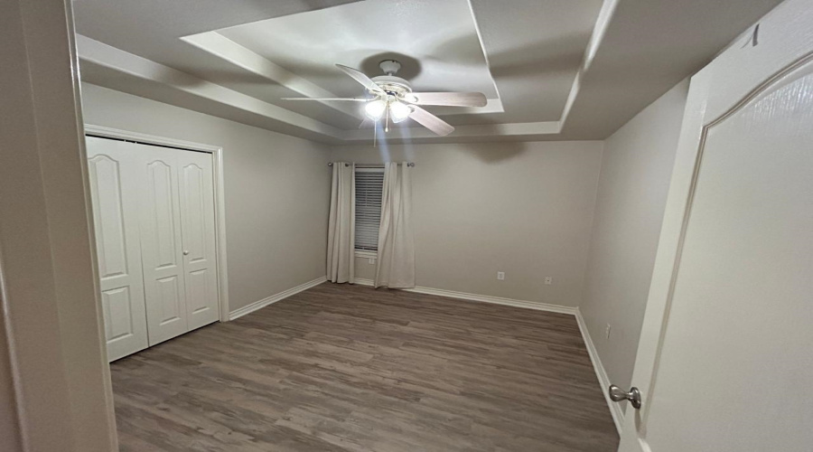 8416 Springfield Ave, Laredo, Texas 78045, 3 Bedrooms Bedrooms, 4 Rooms Rooms,2 BathroomsBathrooms,Residential,For Rent,8416 Springfield Ave,20262156