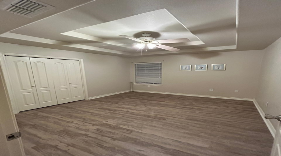 8416 Springfield Ave, Laredo, Texas 78045, 3 Bedrooms Bedrooms, 4 Rooms Rooms,2 BathroomsBathrooms,Residential,For Rent,8416 Springfield Ave,20262156
